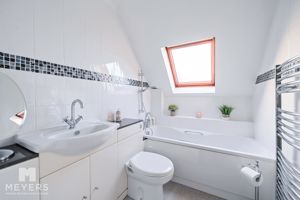 Bathroom - click for photo gallery